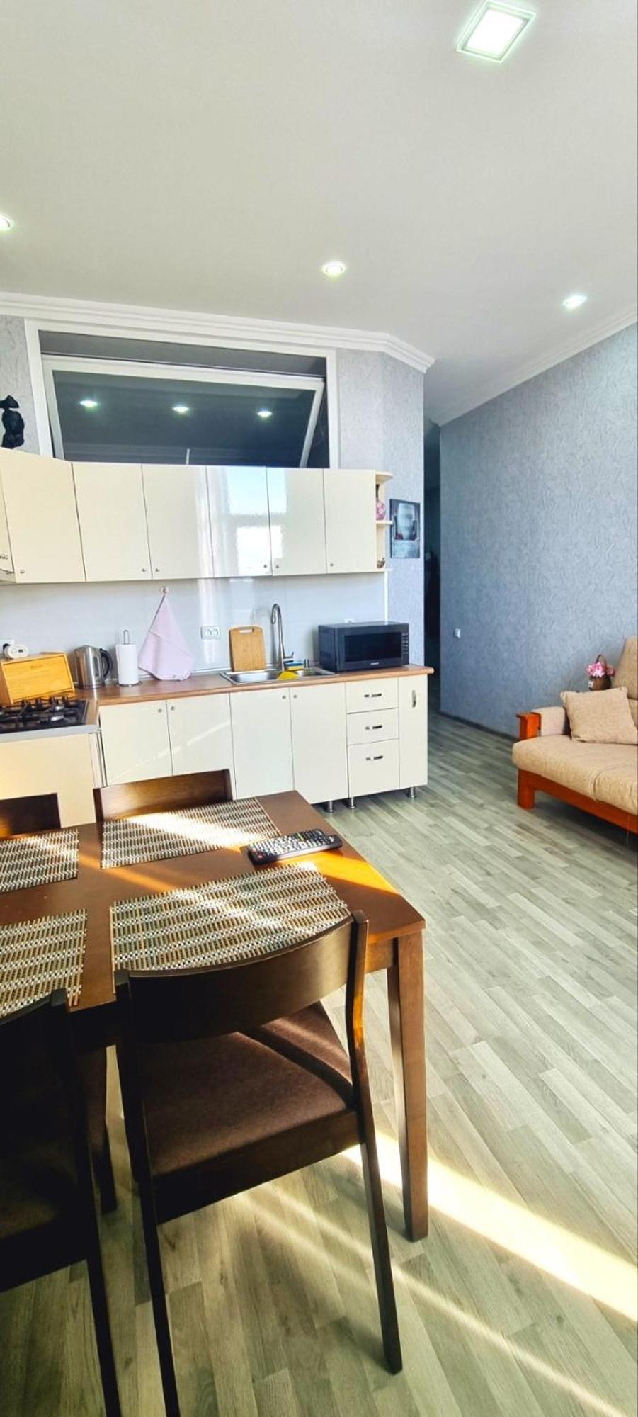 Kate'S Cozy Apartment クタイシ エクステリア 写真
